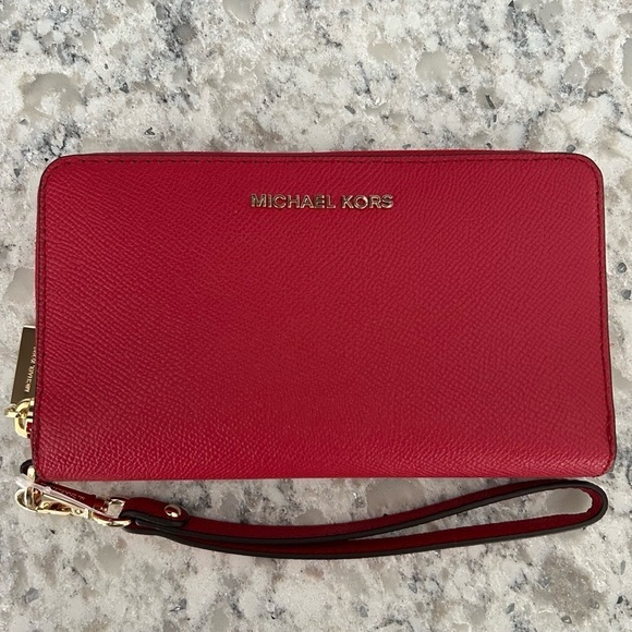 Michael Kors Large Flat Wristlet Wallet/Phone Case - Picture 1 of 7